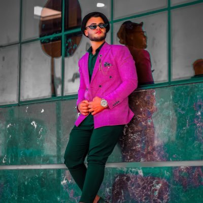 AhmeD123241's profile picture. اللهم إن أمي أعز خلقك علي فأسعد قلبها واغفر ذنبها وزدها عمرًا وعافيه وأبعد عنها كلّ سوء يا الله.