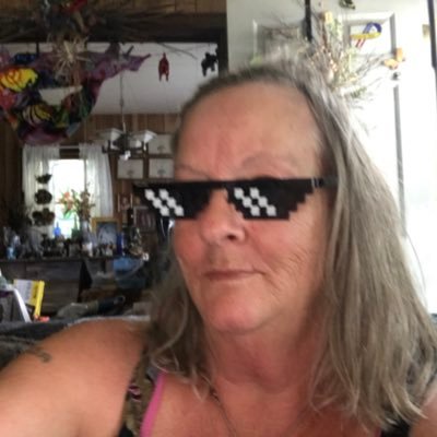 Theresa31860475 Profile Picture