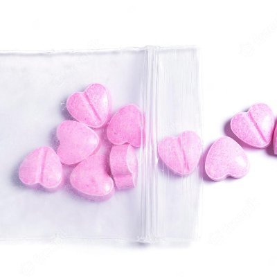 tiincha's profile picture. Nómade, overthinker. Muy jipi para panki, muy panki para jipi. Biker. Grower. Catgirl. Saco fotos since&forever. Toy despierta desde 1814. Fumona buenaparatodo.