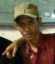 jelek tapi setia