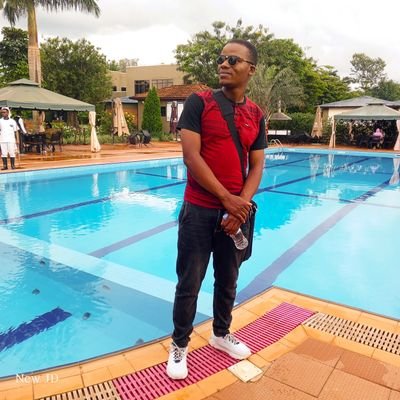 Shema_Jules1's profile picture. Carpenter,Artist and graphic designer