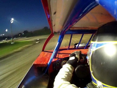 Poppyracing's profile picture. 