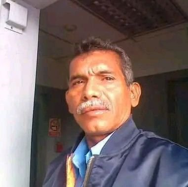 luiscab33762187's profile picture. 