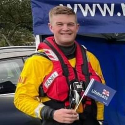 JimWels13000800's profile picture. Registered Paramedic| MCPara| RNLI Volunteer| 'With courage, nothing is impossible' - Sir William Hillary. All views and opinions are my own.