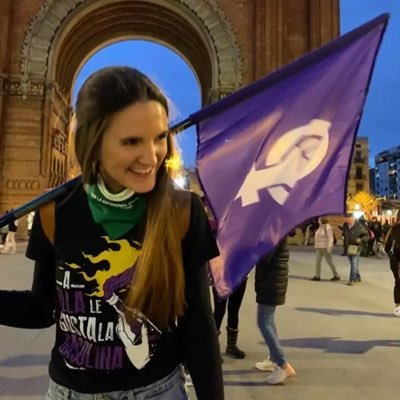 Incidència política i social a @CCARefugi. RRII, Pau i Conflictes @BlanquernaFCRI, Estudis Llatinoamericans @UniBarcelona. He passat per NY, Ginebra i Bogotà.