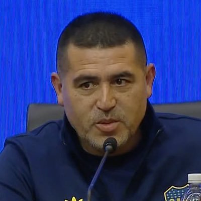 En el fútbol .. No hay nada más lindo que ser argentino! Gracias Riquelme, Vamos Boca!