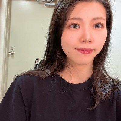佐賀県唐津市出身 ハンギョドンとHANAをこよなく愛する女優です🌼 ▼▼▼劇団銅鑼 所属 NEXT▶▷月1ゴミ拾い活動中🗑 インスタ→ https://t.co/JPXhNd34UR