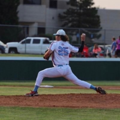 6’0 195 RHP HOWARD COLLEGE HAWK alumni | Liberal Bee Jays summer team | Follower of Christ | Oklahoma Christian RHP |