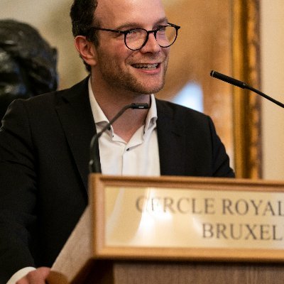 Co-founder & Policy Director @zoe_institute, @pluralEcon, @ThinkTank30 #ClubOfRome #economics #GreenTransformation #systemsThinking #policy | vmo
🇪🇺🇩🇪🇬🇧