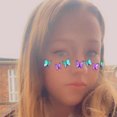 StdvieB8948's profile picture. 