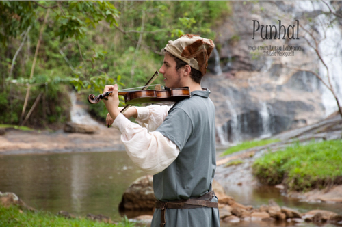 criado em 20/11/11, destinado ao filme Punhal, com @_MiguelRoncato e @Bella_Camero. Sim, produções brasileiras cada vez melhores.