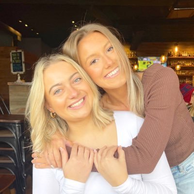 RegerNatalie's profile picture. 