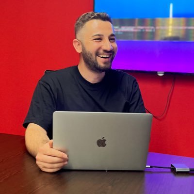 Mehmetarikaan's profile picture. Software Engineer
