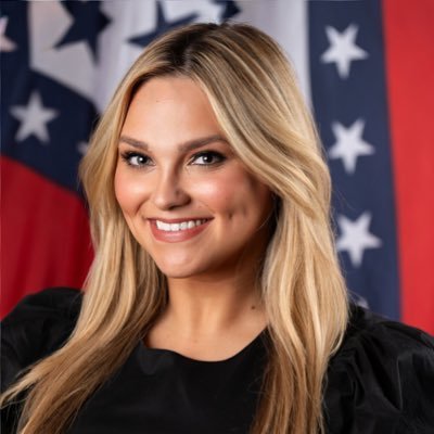 catkurucar's profile picture. NOLA➡️AR➡️NOLA👩🏼‍💻🇺🇸👶🏼🛩️👩🏼‍⚖️🌷 *all tweets/opinions are my own*