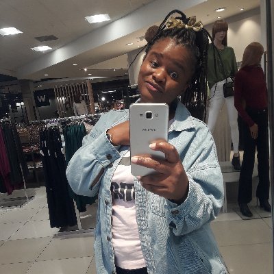 aya_motsa's profile picture. Weeeehh