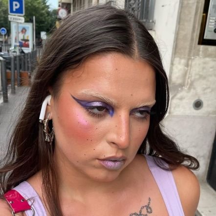 memepo8i's profile picture. I'm just in my era of  healing so if u can't help me  go away