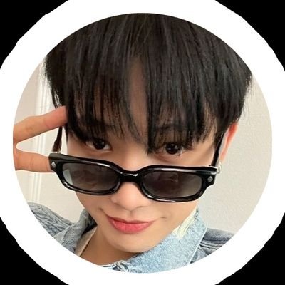 ᅠᅠ⪩03⪨ ۫ ִ✮ Jaehyun 𝗆𝗒 𝗅𝗂𝗍𝗍𝗅𝖾 𝗌𝗍𝖺𝗋 ♬ ໒꒱ ᅟ
♪ ، # FOCUS ! 𝖡𝖮𝖸𝖭𝖤𝖶𝖳𝖣𝖮𝖮𝖱 𝖥𝖮𝖱𝖤𝖵𝖤𝖱 ♥︎ㅤ