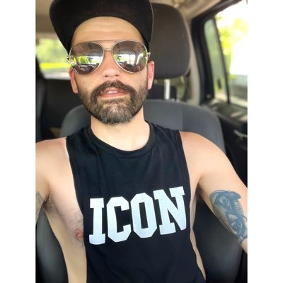 32, He/Him, Pisces, ✨Gay✨- SC/NC - Instagram- alannonstop