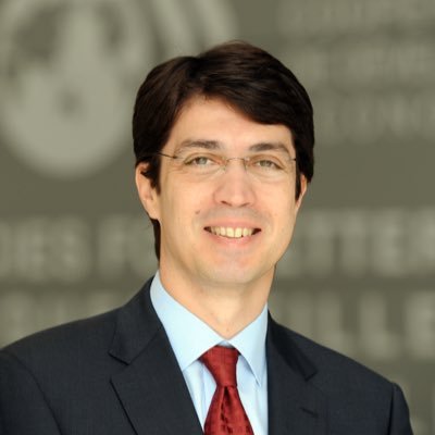 Director of Policy Studies, OECD Economics Department. Opinions and retweets are mine. OECD official : https://t.co/6p3U47iN1H