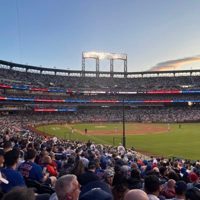 brettbuffnyc's profile picture. 