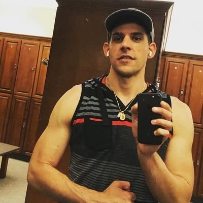 •Affable•Contemporary• & Gregariously Living | 🏳️🌈 | 21+| NSFW | Height: 6'3 | Snap: James_Kyle91