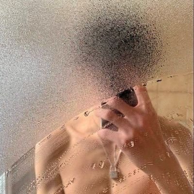 Penedeunos15's profile picture. 19 años 
gay 
chileno 🇨🇱🇨🇱🇨🇱