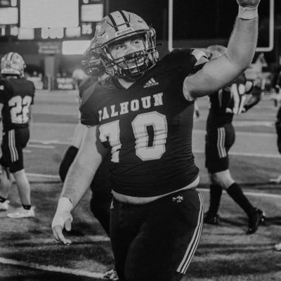 Calhoun HS class 2024 gpa3.7 OL Center GHSA 7-AAAAA 6’0 weight 280 bench 315 squat 505 power clean 245