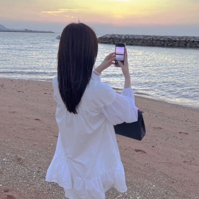 bm_icHeLen's profile picture. Find friends to share and accompany
Single, divorced and no children
32 years old, cheerful, sociable, fashion business, import and export