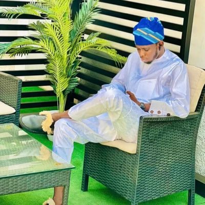  I am #Sanuseey  Media Influencer ,I Tweet to Engage your Attention Provoke Your Thoughts 💭 Motivate nd Sometimes #Catch cruise 😂#IG @sanuseey002 