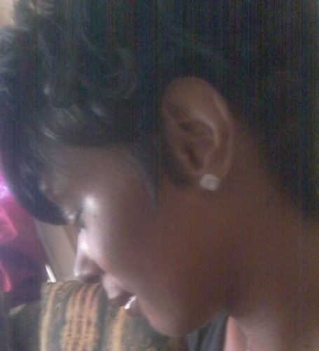 Neenie425's profile picture. living..that's all