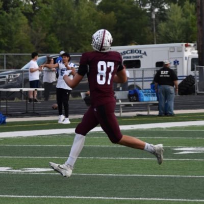 Class of 2024 | 6’ 6”| 230 | TE/DE |#87 | 2A- 2nd Team Tight End | GPA-4.1 | Clarke Community High School |