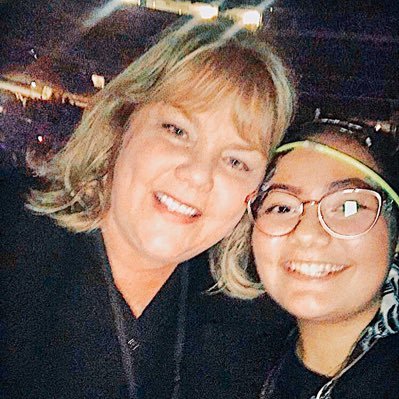 19| TS x13| TN x4| Tay follows (tumblr)(🥹)| As seen on the Rep Tour movie (Min 13:13-15) (the headlights girl)| hopping to hug Tay some day 🫂🫶🏻| ig: same @
