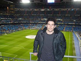 Diplomado en Empresariales. Grado en ADE. Finanzas. Marketing. Música y deporte. Proyecto de jugador de baloncesto. Conócete, acéptate y supérate