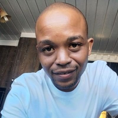 AyandaKhathaza Profile Picture