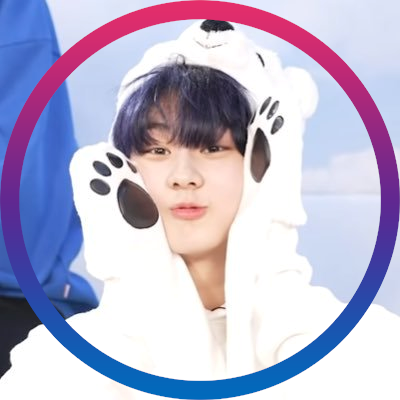 littlezoomy's profile picture. #아포방포