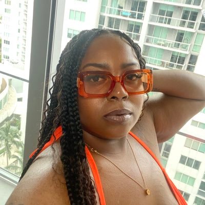 Black Owned. Licensed Esthetician Shop & Book Beauty is my Passion ✨ YouTuber🎥 BossMom ♐️