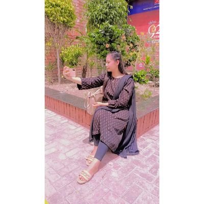 aqsa_murtaza02's profile picture. Everyone has a chapter they don’t read out loud!👀
Media Personality|| 92NewsHd