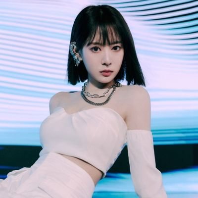 boraluvbot's profile picture. Here we only talk about CHERRY BULLET ‼️
Mostly bout ACE #KIMBORA .