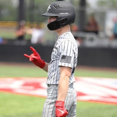 Football 🏈 (RB,LB) Baseball ⚾️ (OF) Hesston High School Class of 2026