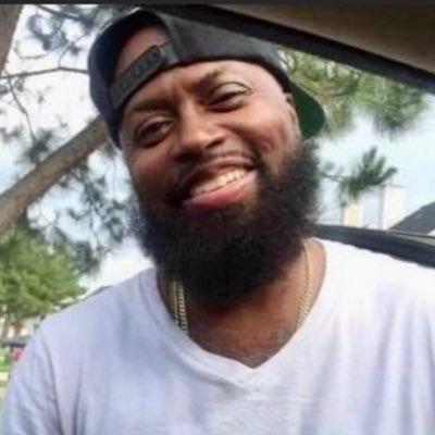 RonJoyner7's profile picture. 