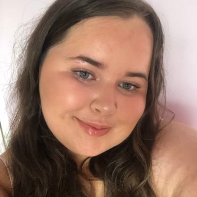 x_ellaxlouise's profile picture. 20🤍