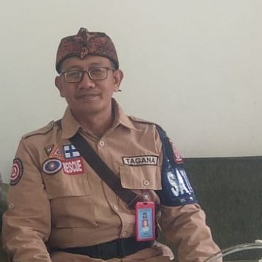 SantoTagana's profile picture. 