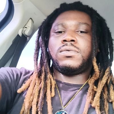 aint shit never been shit wont ever be shit🤷🏿♂️
fl 🌊
im somebody daddy