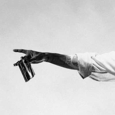 radio_incidents's profile picture. One for sorrow, two for... / @CuleGooner ⚽️