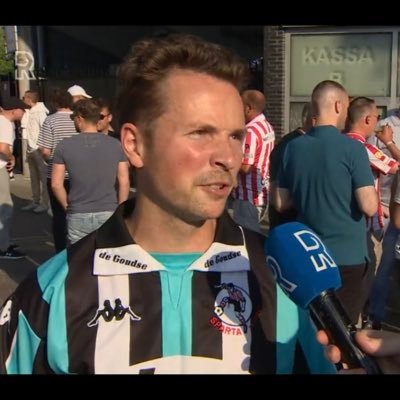 Fanático del Fútbol - Sparta Rotterdam - Atlético Madrid - Cultvoetballers - Groundhopping - Voetbalshirts - Instagram: @Joofros - Podcast: 🎤 @TricotShow