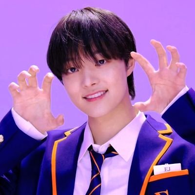 ~ Fan acc For &TEAM esp. #ウィジュ #andTEAM_EJ ♥️
🍀💕let's just spread love and positive support 💕🍀
*slow