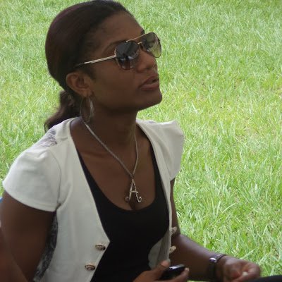 Juriste conseil en droit des affaires, juriste spécialiste des questions humanitaires ( genre, autonomisation de la femme, droit de l'homme .