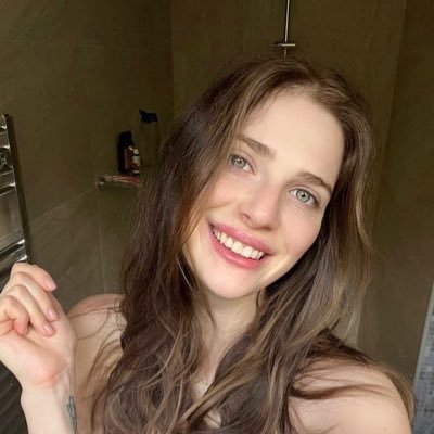 laurafreex Profile Picture