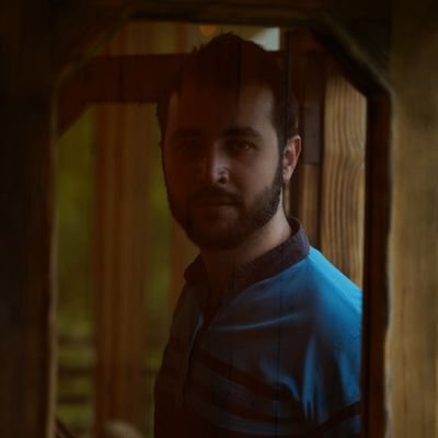 Ozymandias_SE's profile picture. علاقه‌مند به مطالعه ادیان، اسطوره، فلسفه، کلام، عرفان