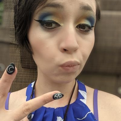 My name is xmistressofravex and I am a variety streamer on twitch. I'm 33 years old. A female. And passionate about gaming and ghosties